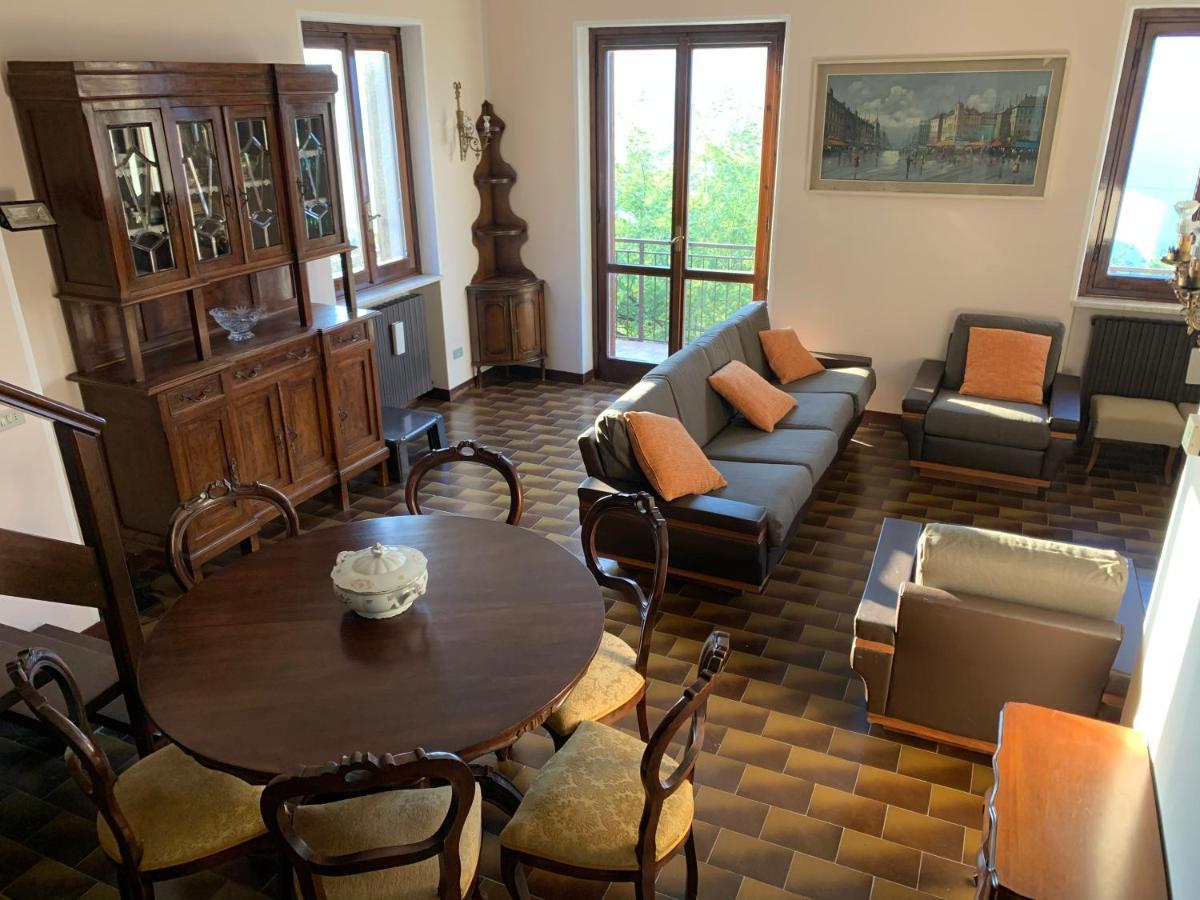 Villa Angela Dorio Luaran gambar