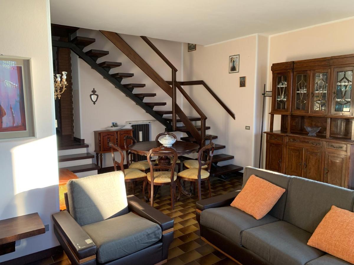 Villa Angela Dorio Luaran gambar