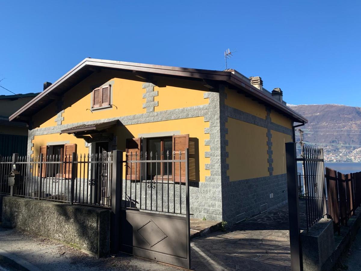 Villa Angela Dorio Luaran gambar